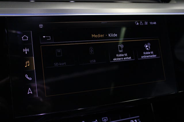 2020 AUDI E-TRON - 35