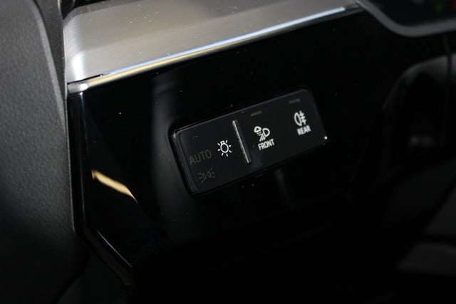 2020 AUDI E-TRON - 21