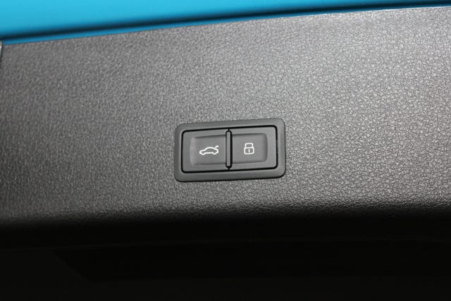 2020 AUDI E-TRON - 51