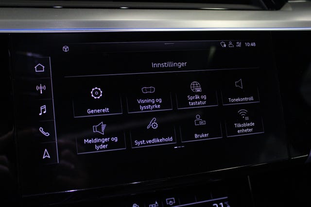 2020 AUDI E-TRON - 38