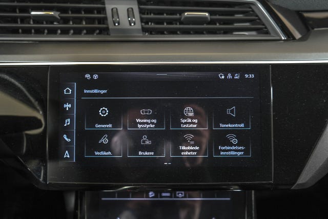 2021 AUDI E-TRON - 34
