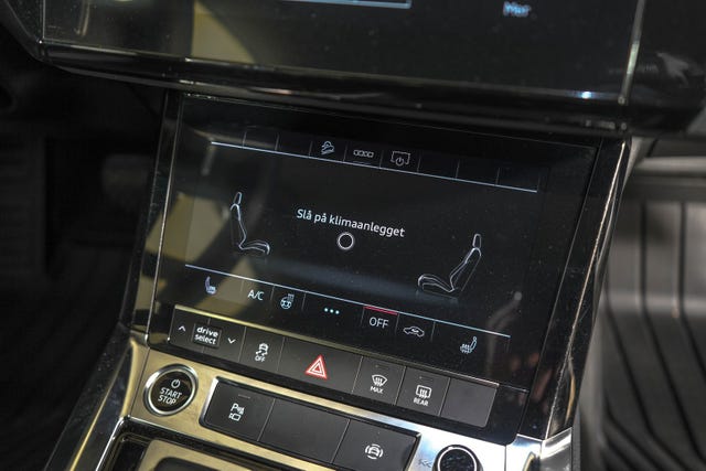 2021 AUDI E-TRON - 27