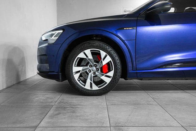 2021 AUDI E-TRON - 9