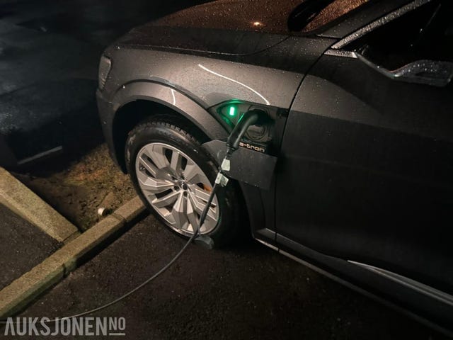 2021 AUDI E-TRON - 31