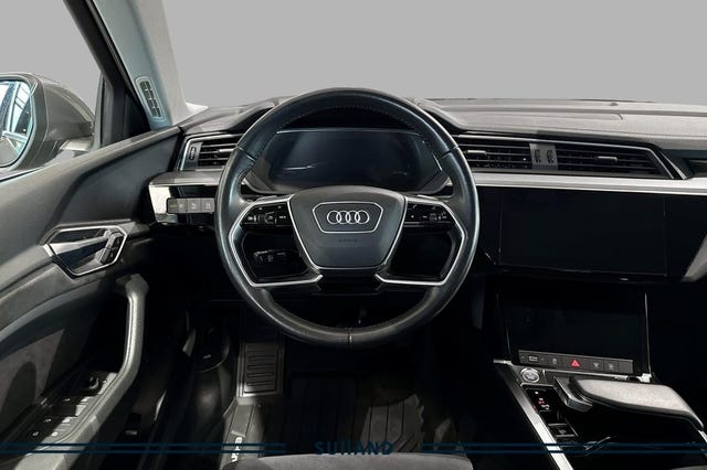 2020 AUDI E-TRON - 12