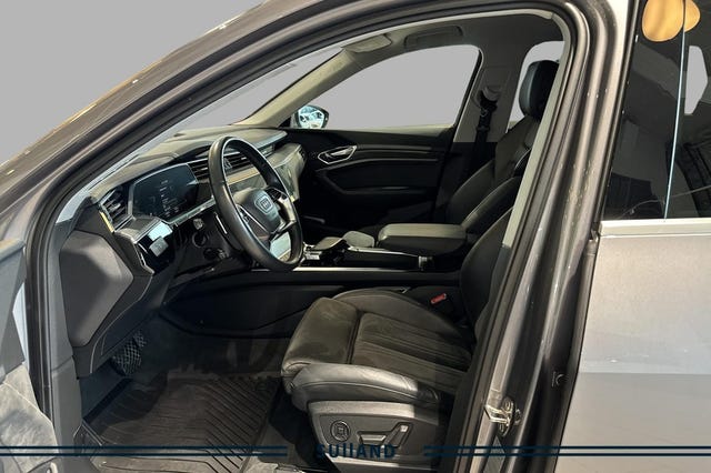 WAUZZZGEXLB017607 2020 AUDI E-TRON-3