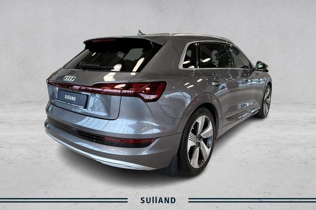 2020 AUDI E-TRON - 10