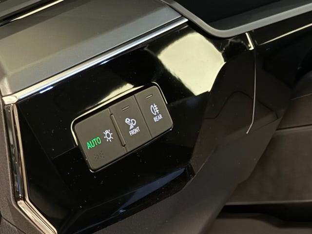 2021 AUDI E-TRON - 8