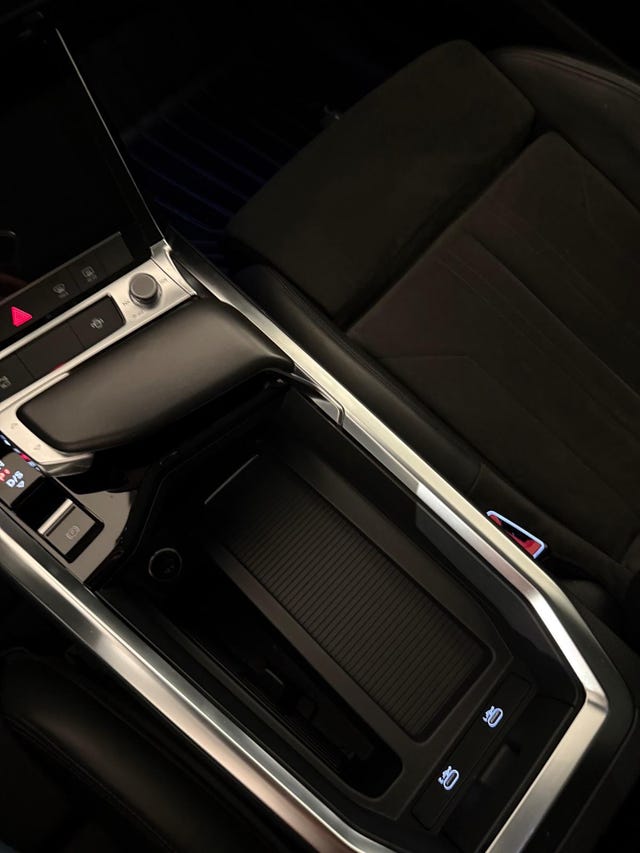 2021 AUDI E-TRON - 29