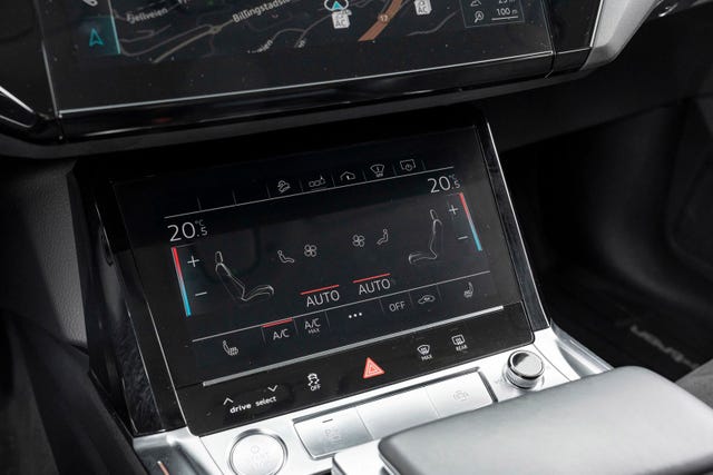 2020 AUDI E-TRON - 18