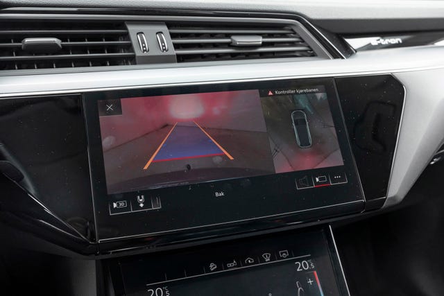 2020 AUDI E-TRON - 22
