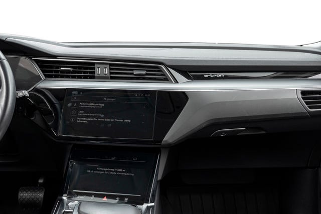 2020 AUDI E-TRON - 19