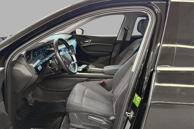 2020 AUDI E-TRON - 20