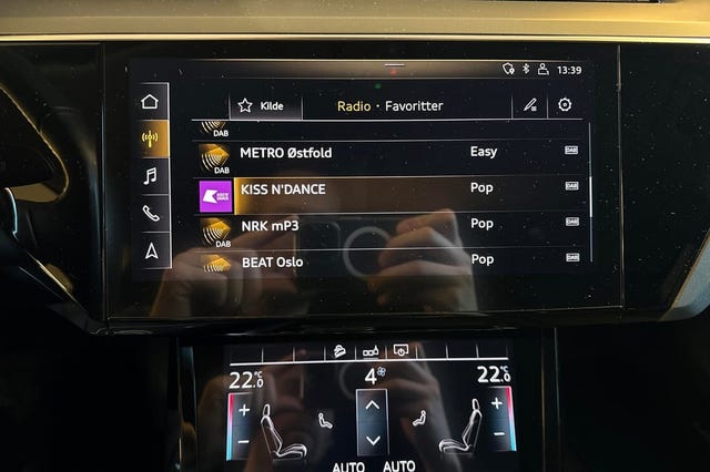 2020 AUDI E-TRON - 13
