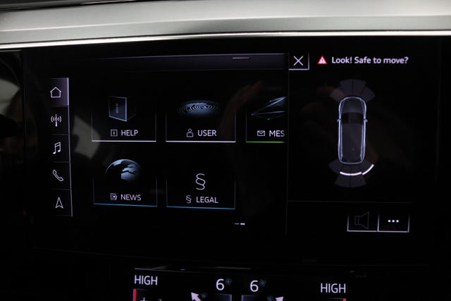 2020 AUDI E-TRON - 50
