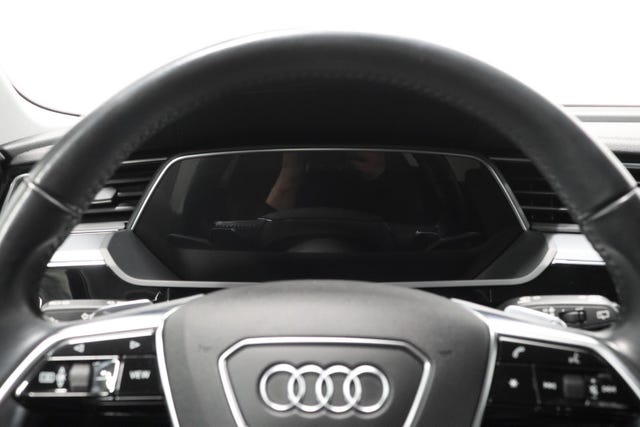 2020 AUDI E-TRON - 35