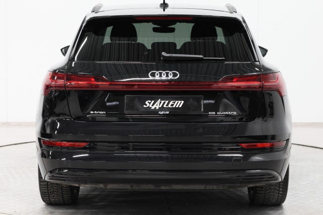 2020 AUDI E-TRON - 11