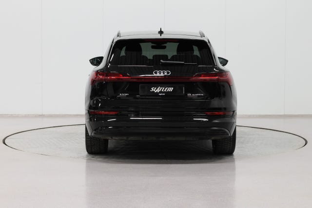 2020 AUDI E-TRON - 10