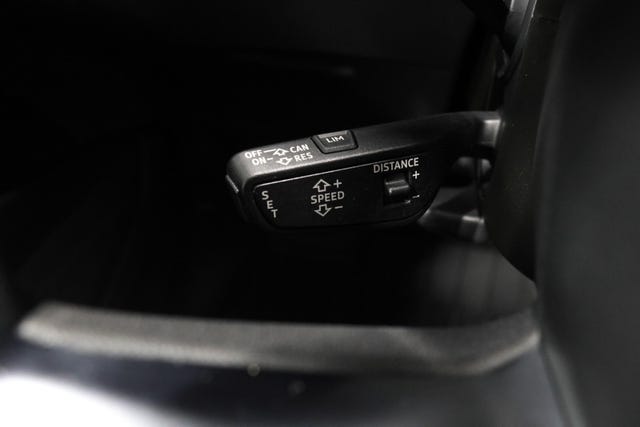 2020 AUDI E-TRON - 39