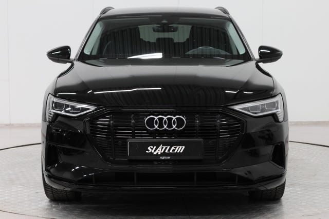 WAUZZZGE9LB005447 2020 AUDI E-TRON-3