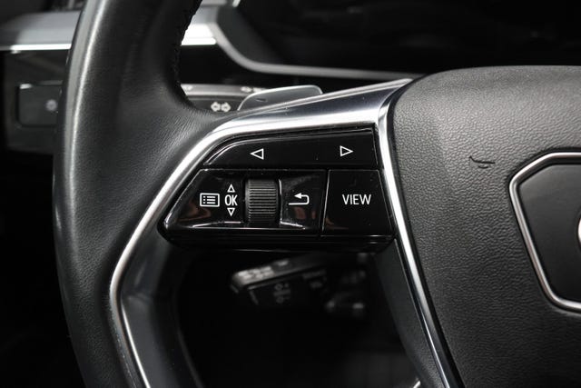 2020 AUDI E-TRON - 36