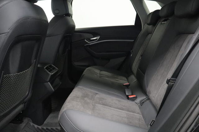 2021 AUDI E-TRON - 31