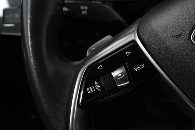 2021 AUDI E-TRON - 9