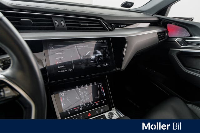 2020 AUDI E-TRON - 34
