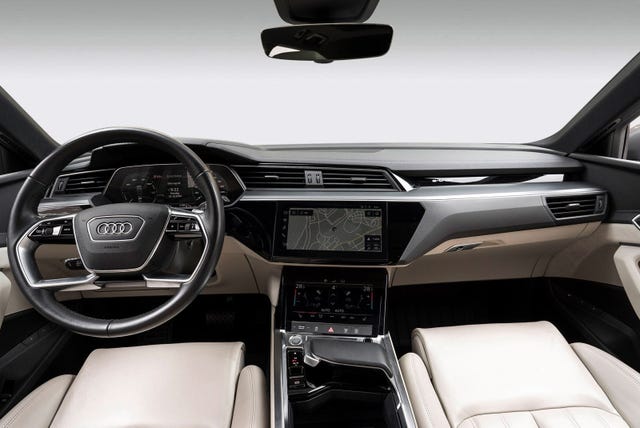 2020 AUDI E-TRON - 15