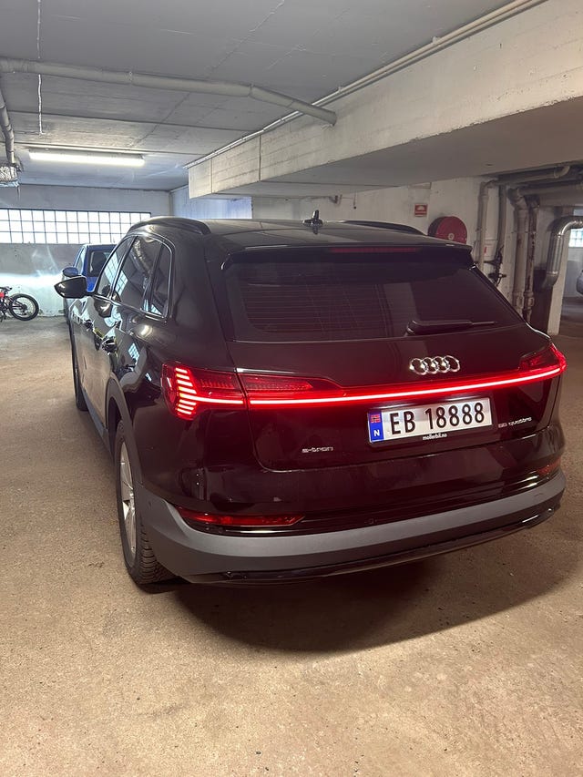 2020 AUDI E-TRON - 9