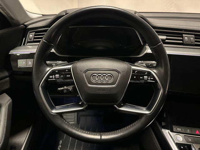 2020 AUDI E-TRON - 15