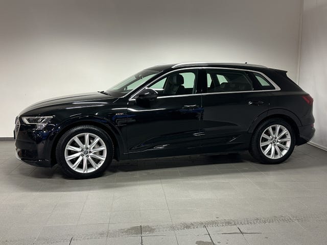 WAUZZZGE4LB008028 2020 AUDI E-TRON-1