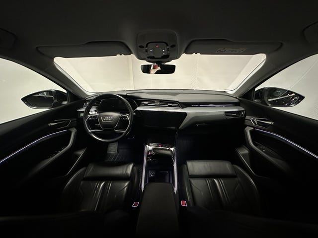 2020 AUDI E-TRON - 18
