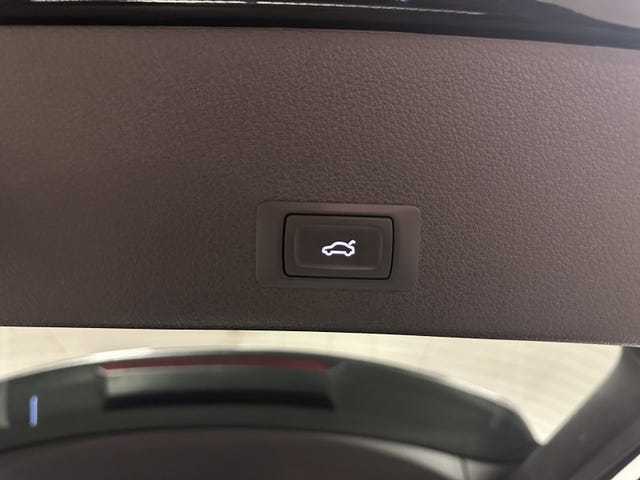 2020 AUDI E-TRON - 12