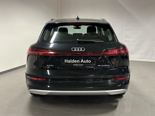 2020 AUDI E-TRON - 10