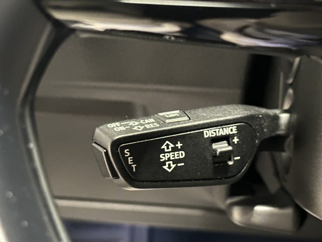 2020 AUDI E-TRON - 20