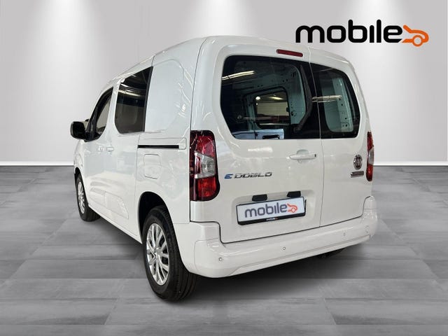 2025 FIAT DOBLO - 20