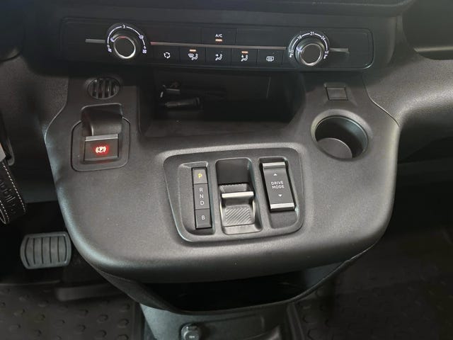 2025 FIAT DOBLO - 13