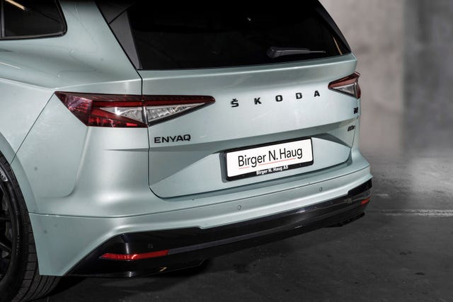TMBLE9NY6NF030139 2022 SKODA ENYAQ-5