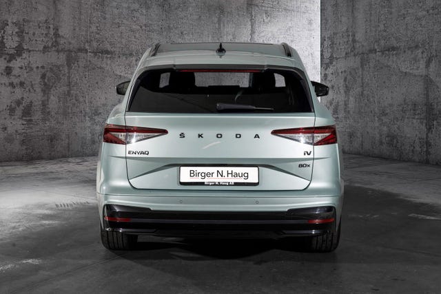 TMBLE9NY6NF030139 2022 SKODA ENYAQ-4