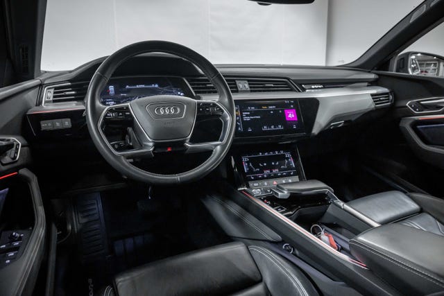 2020 AUDI E-TRON - 31