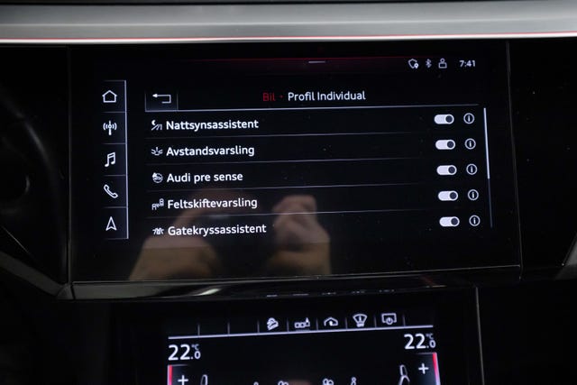2020 AUDI E-TRON - 21