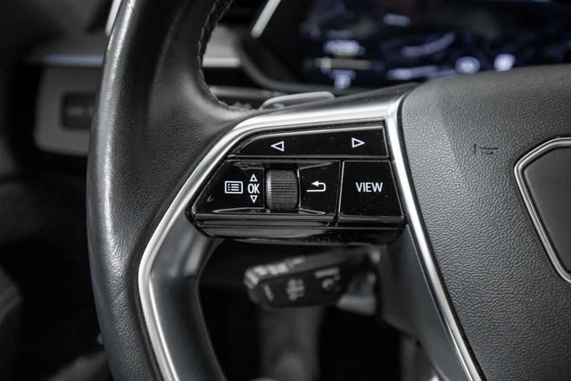 2020 AUDI E-TRON - 12