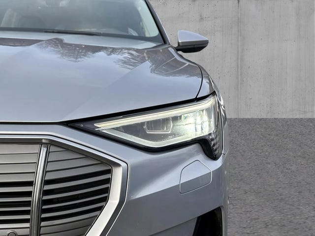 2020 AUDI E-TRON - 7