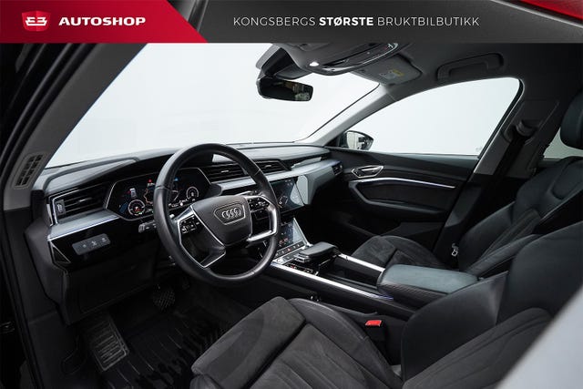 WAUZZZGE5KB006920 2020 AUDI E-TRON-1