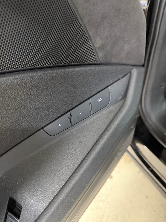 2021 AUDI E-TRON - 11