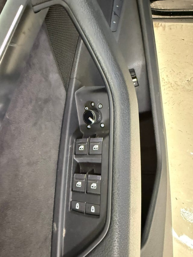 2021 AUDI E-TRON - 10