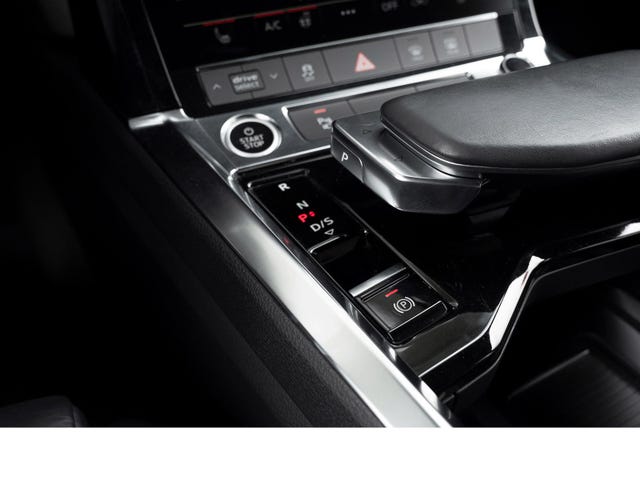 2021 AUDI E-TRON - 29