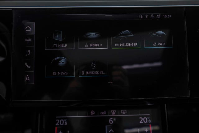 2020 AUDI E-TRON - 23
