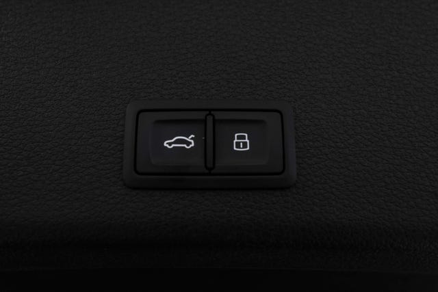 2020 AUDI E-TRON - 42